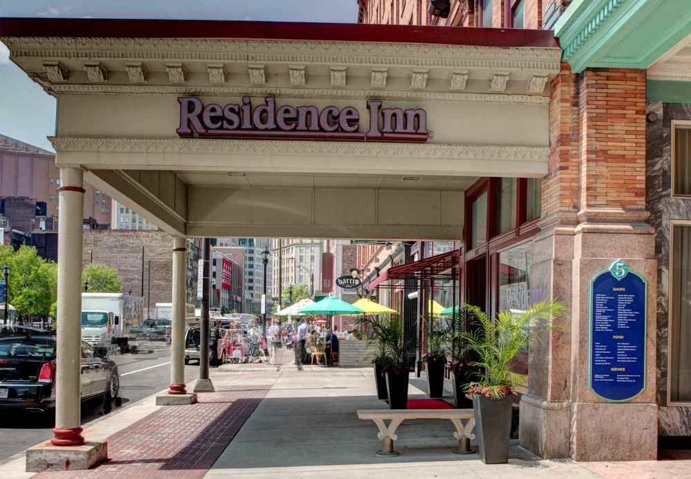 Residence Inn By Marriott Cleveland Downtown Bagian luar foto