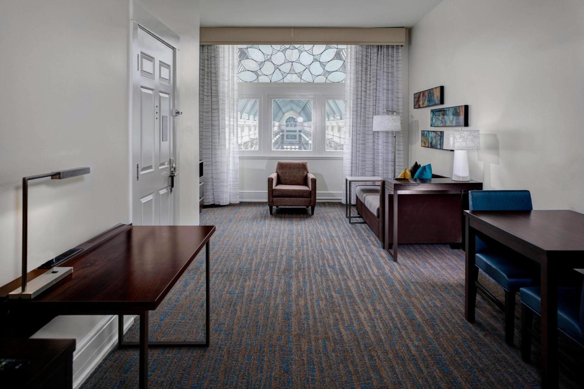 Residence Inn By Marriott Cleveland Downtown Bagian luar foto